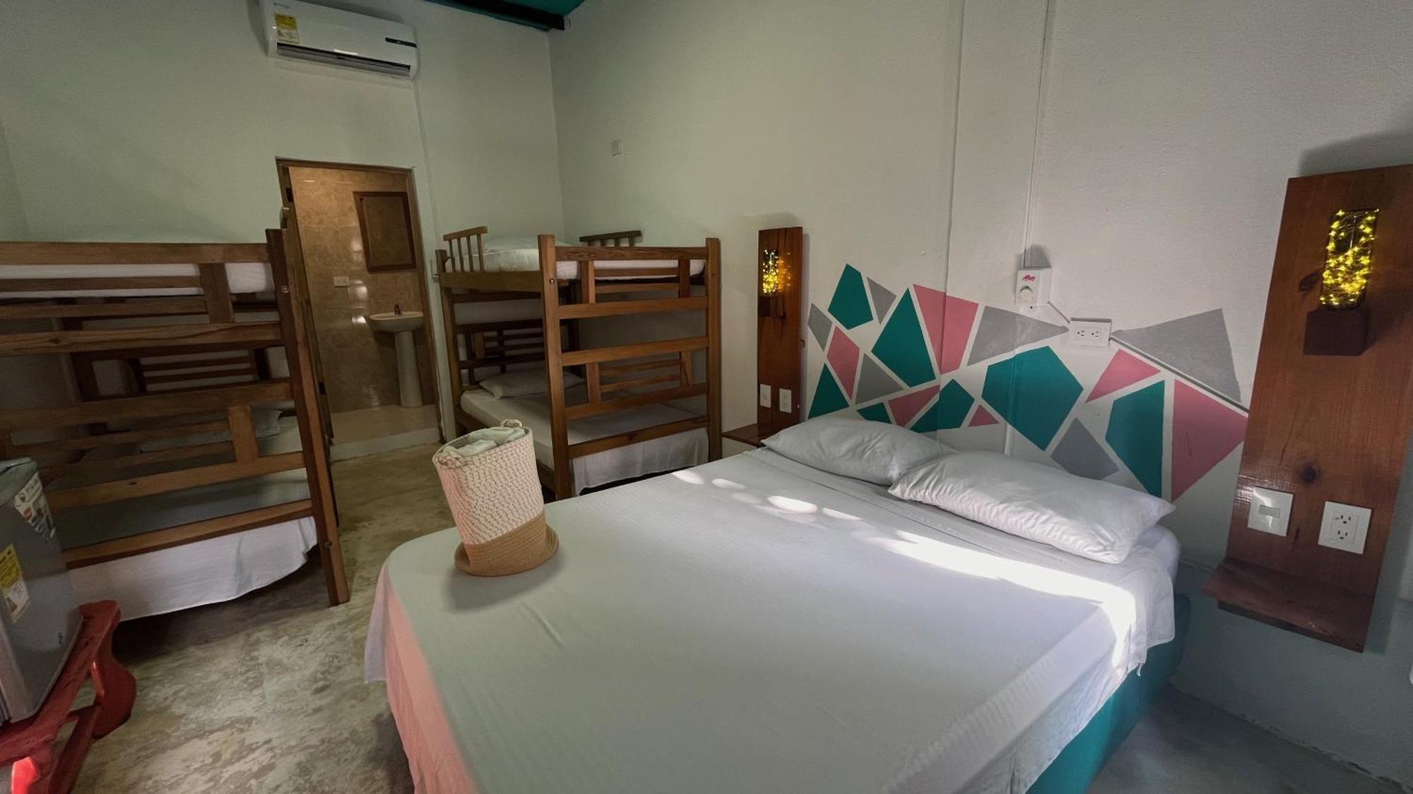 Tayrona Juancho'S House Hostel & Coworking Los Naranjos Eksteriør bilde